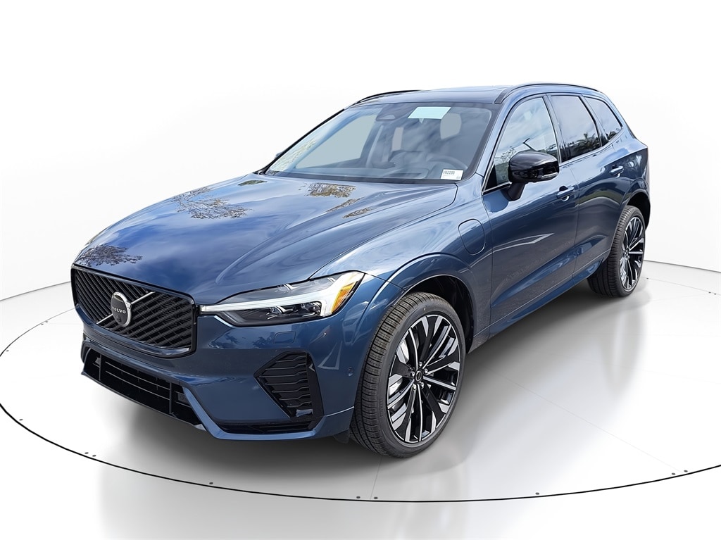 New 2026 Volvo XC60 plug-in hybrid T8 Ultra SUV