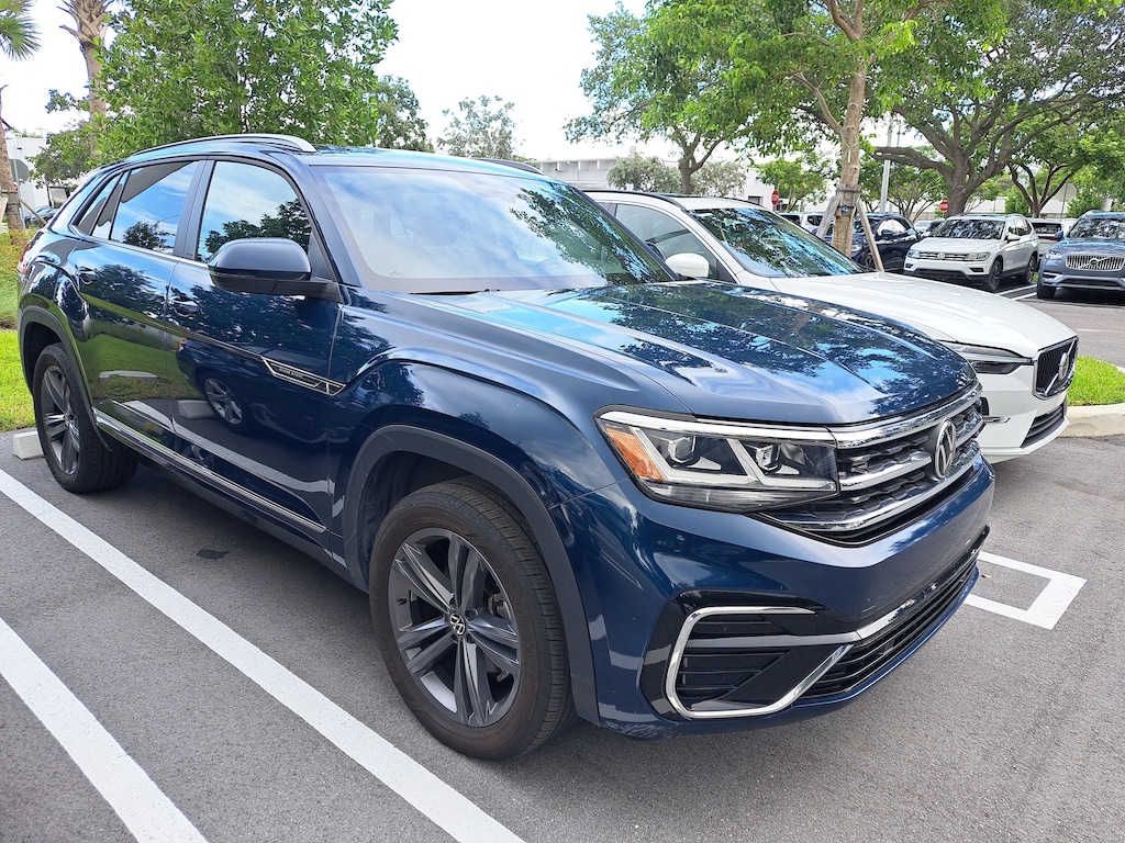 Used 2021 Volkswagen Atlas Cross Sport 3.6L V6 SE w/Technology R-Line SUV