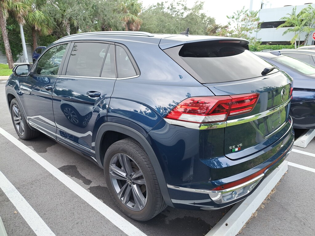 Used 2021 Volkswagen Atlas Cross Sport 3.6L V6 SE w/Technology R-Line SUV