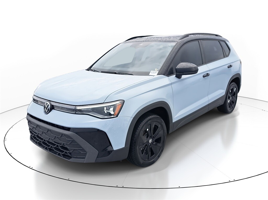 New 2025 Volkswagen Taos 1.5T SE SUV