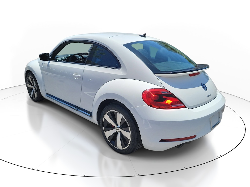 Used 2014 Volkswagen Beetle 2.0T R-Line w/Sunroof/Sound/PZEV Hatchback