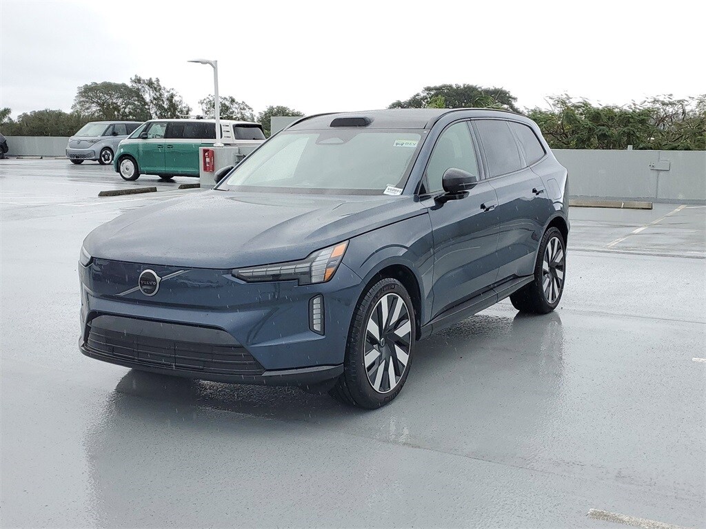 New 2025 Volvo EX90 Twin Motor Performance Ultra 7-Seater SUV