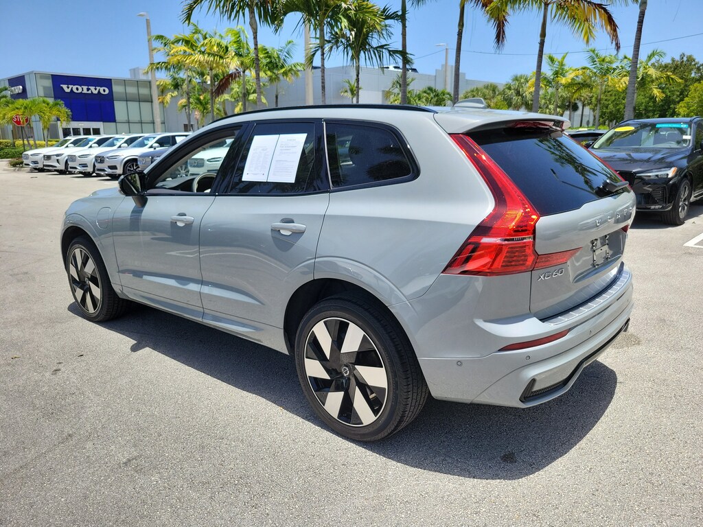 Certified 2025 Volvo XC60 plug-in hybrid T8 Plus SUV