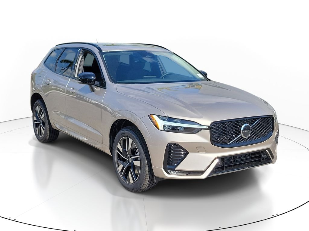 New 2026 Volvo XC60 B5 Core SUV