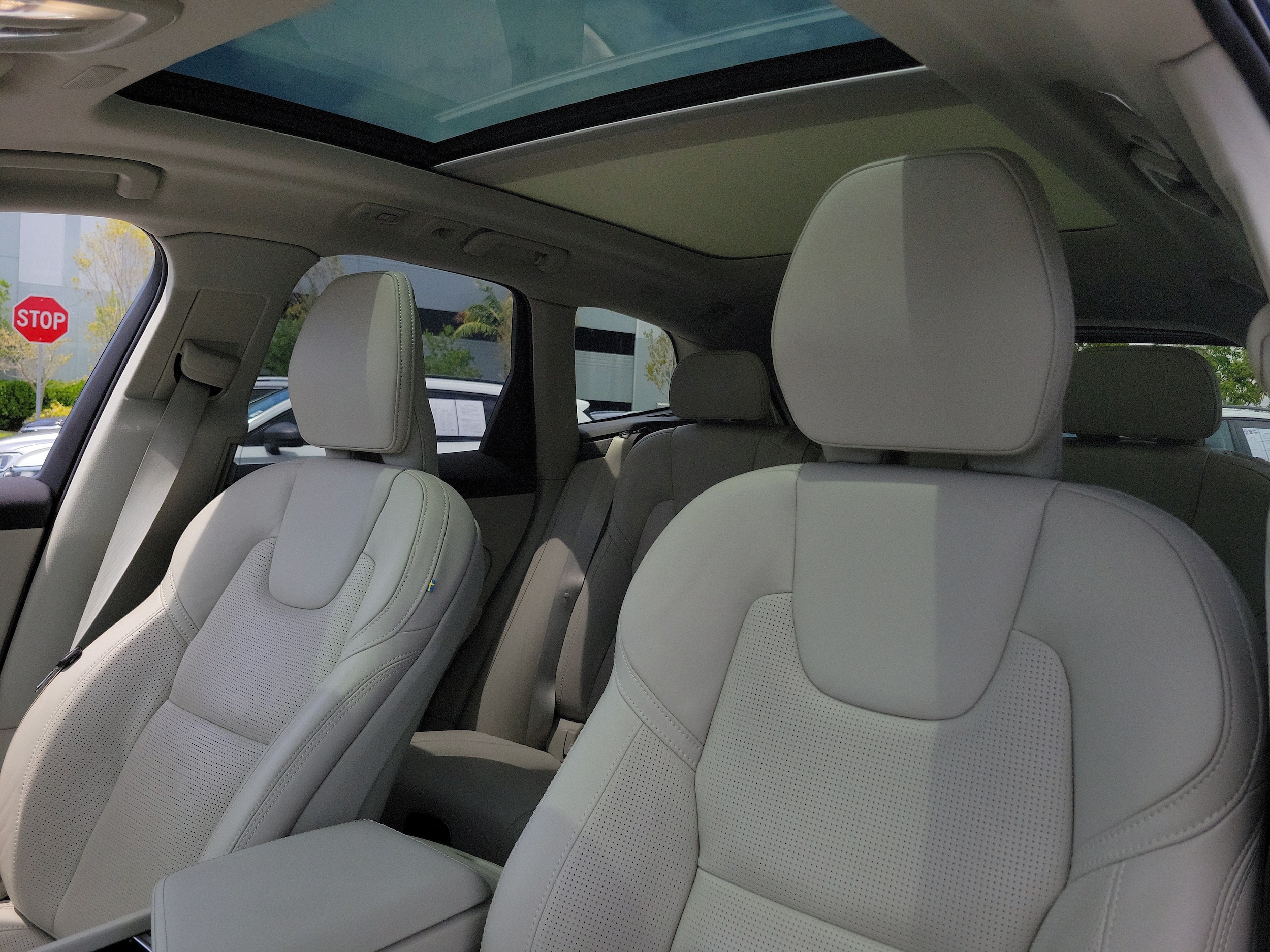 2024 Volvo XC60 Ultimate - Photo 20