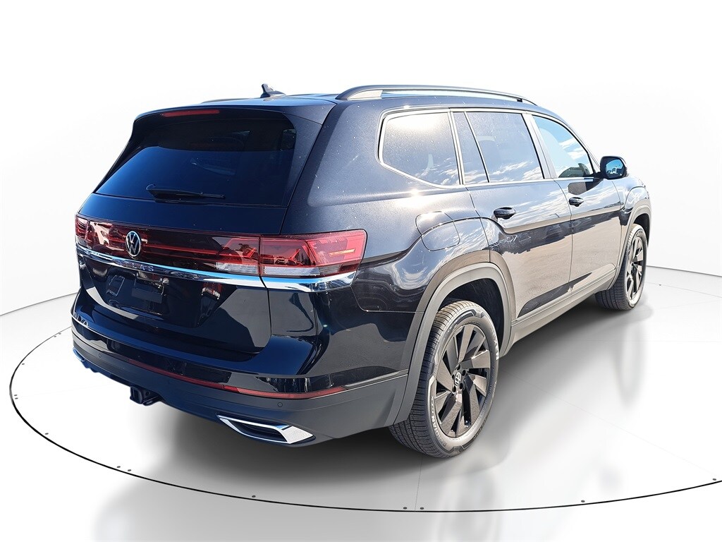 New 2026 Volkswagen Atlas 2.0T SE w/Technology SUV