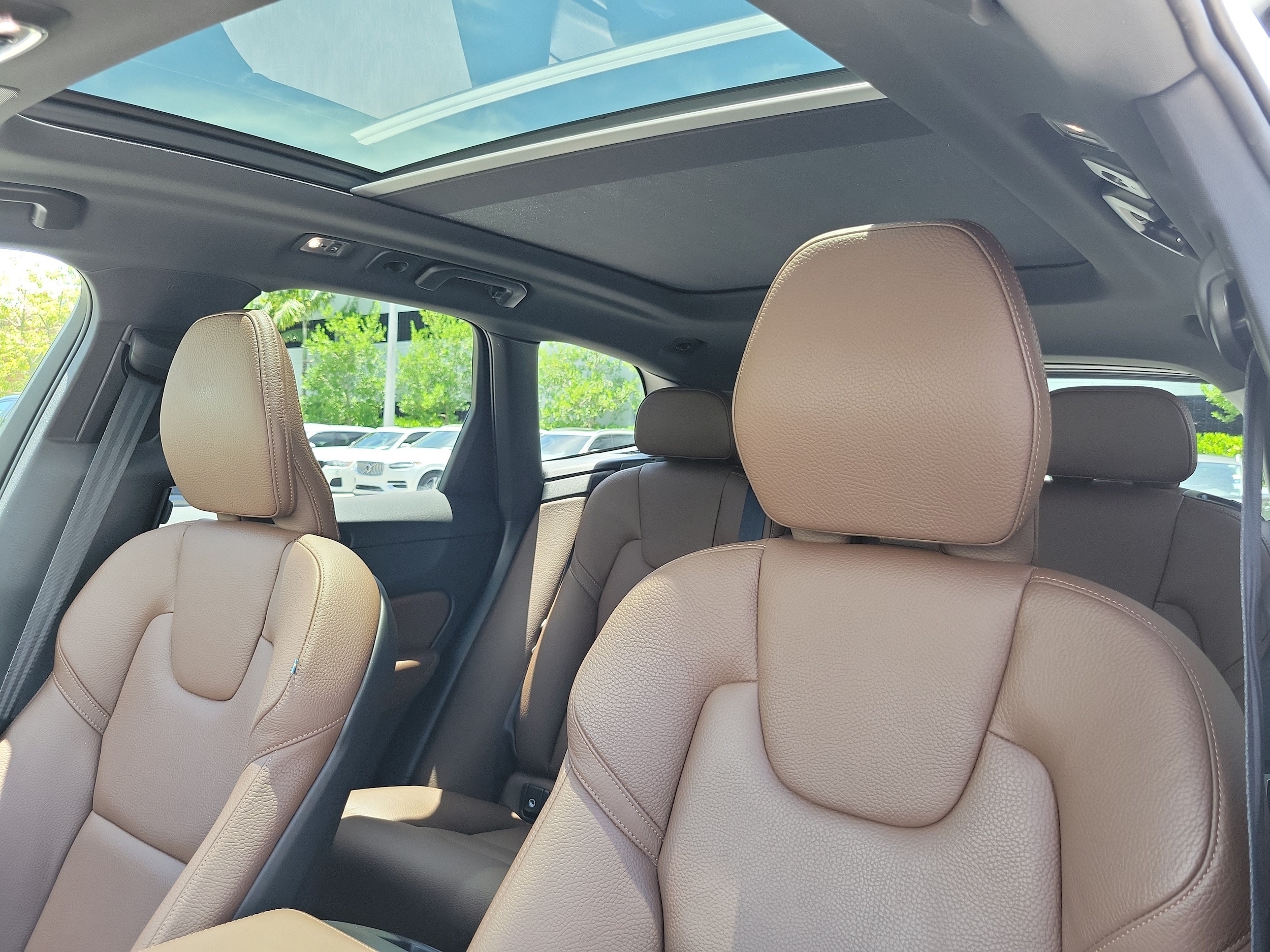 2021 Volvo XC60 Momentum - Photo 20