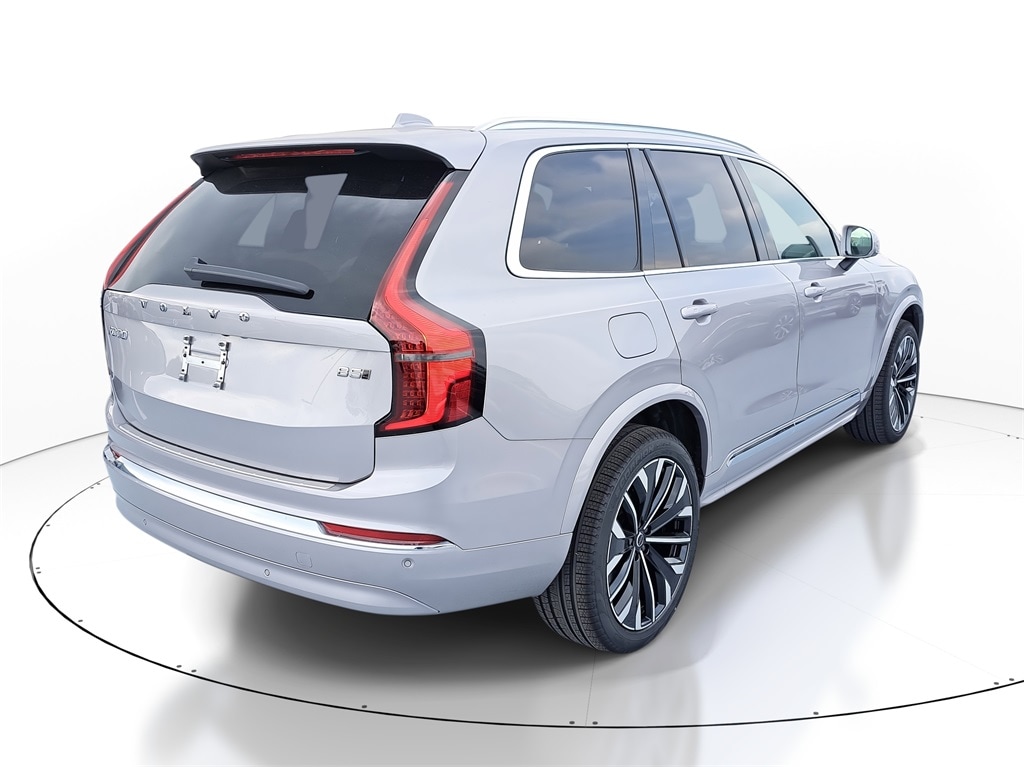 New 2026 Volvo XC90 B5 Core SUV