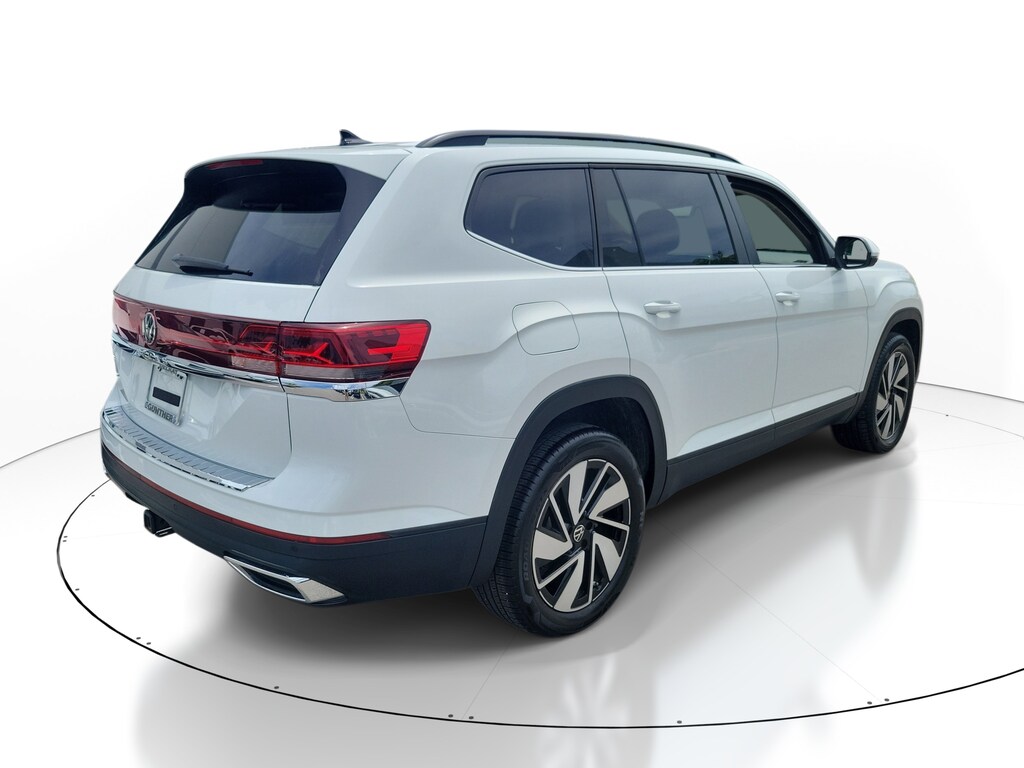 Used 2024 Volkswagen Atlas 2.0T SE w/Technology SUV