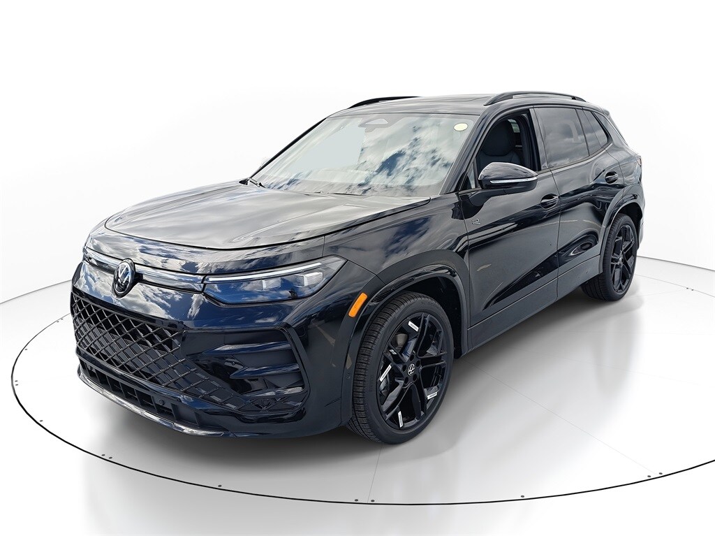 New 2026 Volkswagen Tiguan SE SUV