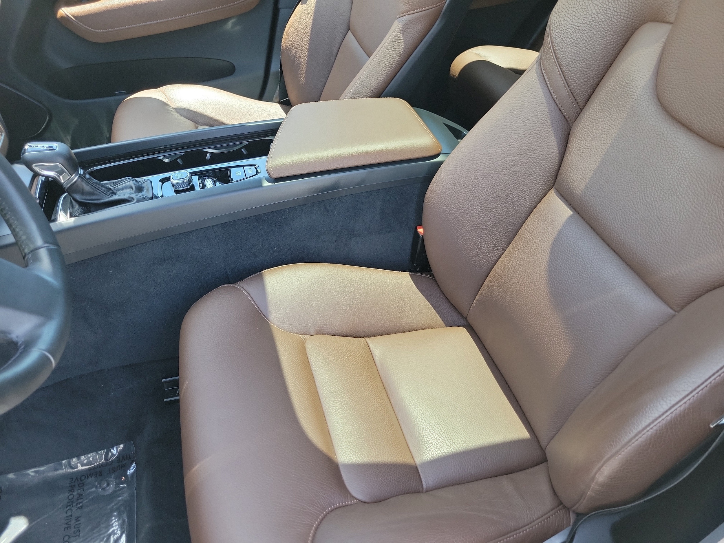 2021 Volvo XC60 Momentum - Photo 21