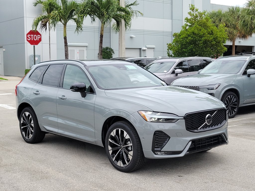 New 2027 Volvo XC60 B5 Plus SUV