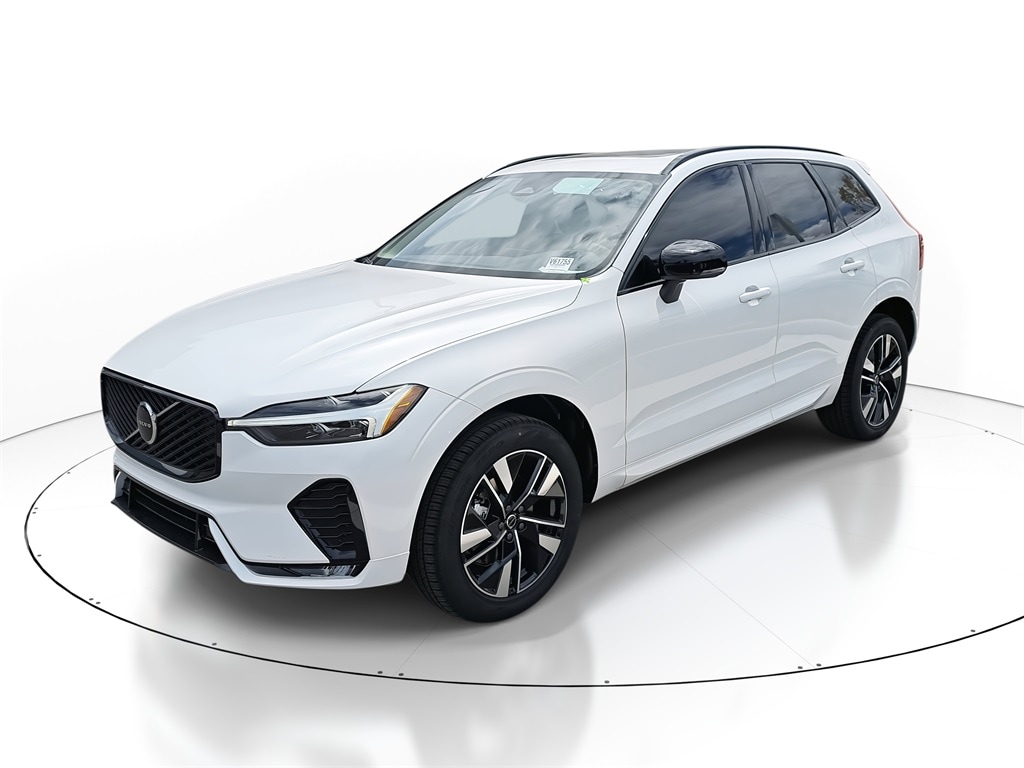 New 2026 Volvo XC60 B5 Core SUV