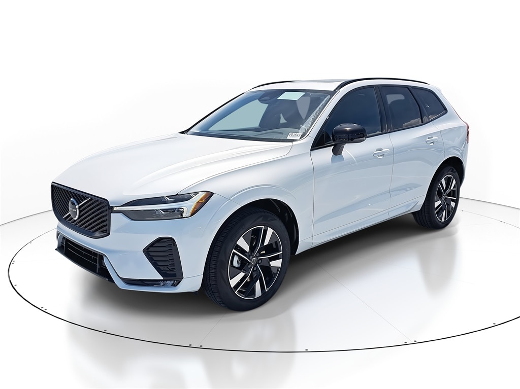New 2026 Volvo XC60 B5 Core SUV