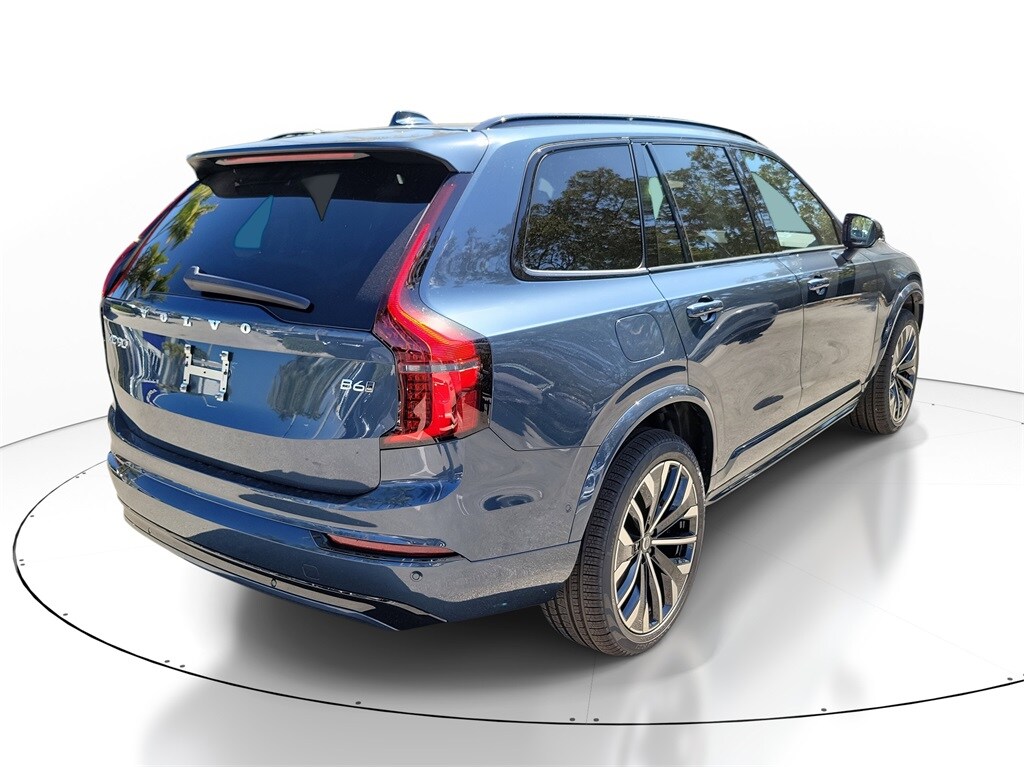 New 2026 Volvo XC90 B6 Ultra Dark Theme 7-Seater SUV