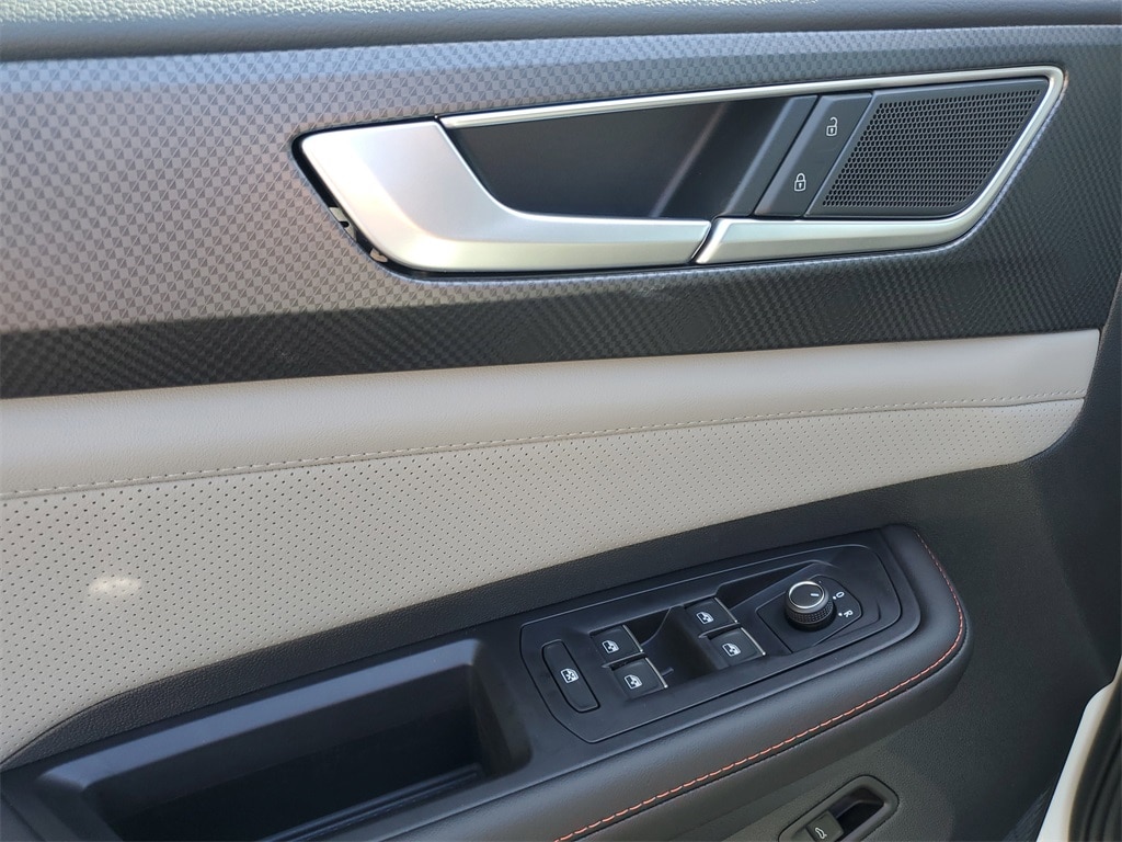 2025 Volkswagen Atlas Atlas Peak Edition - Photo 19
