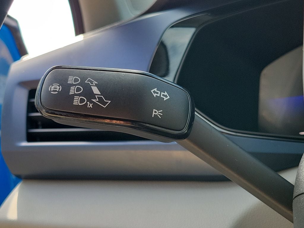 2023 Volkswagen Taos SE - Photo 20