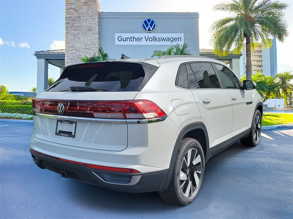 New 2026 Volkswagen Atlas Cross Sport 2.0T SE w/Technology SUV