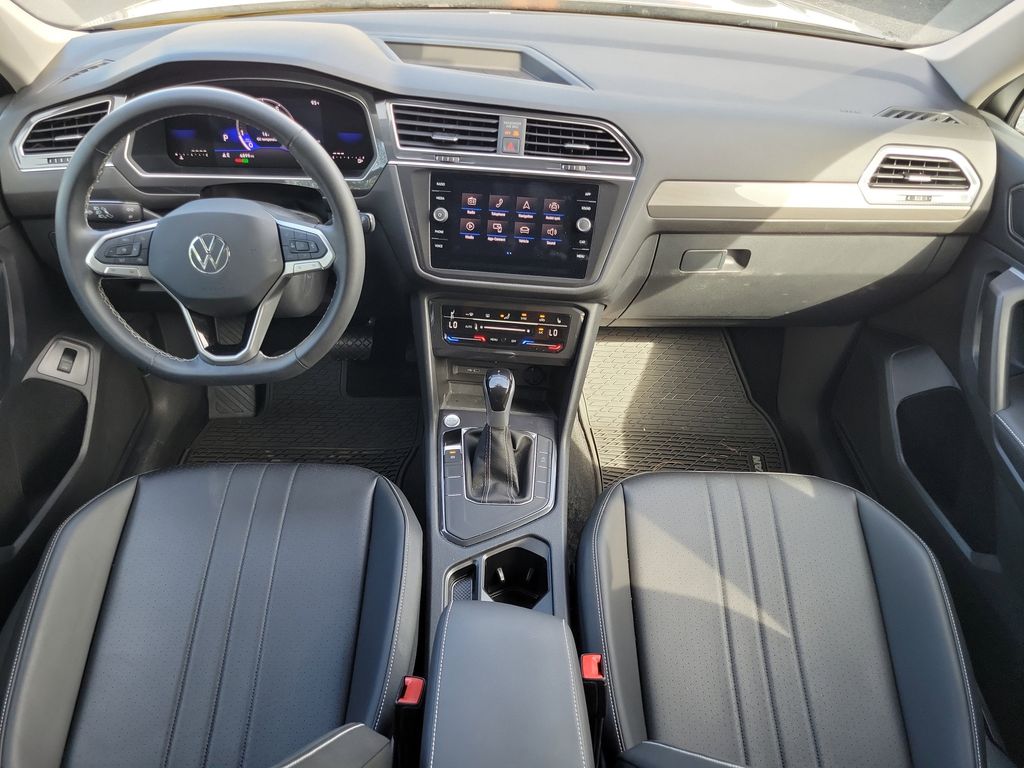 2024 Volkswagen Tiguan SE - Photo 11