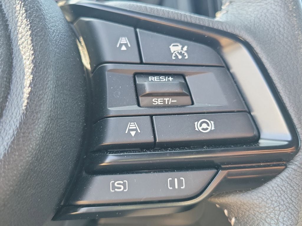 2025 Subaru Forester Premium - Photo 24