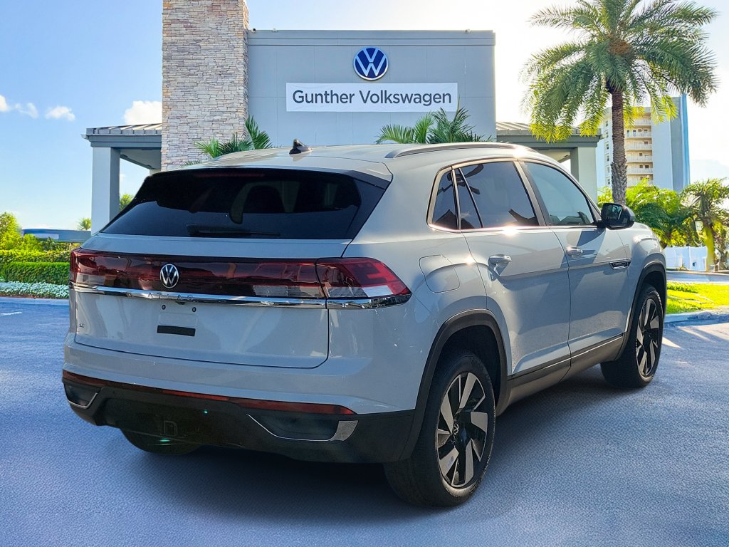 New 2026 Volkswagen Atlas Cross Sport SE w/Technology SUV