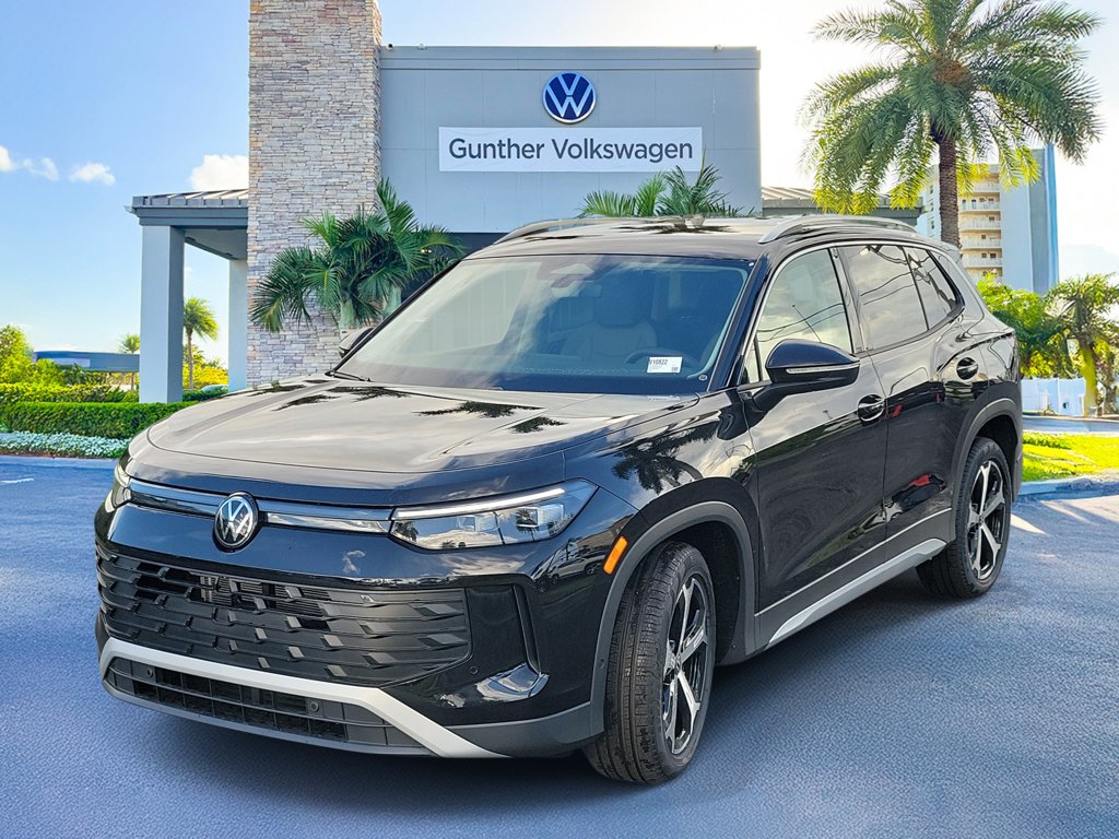 New 2026 Volkswagen Tiguan SE SUV