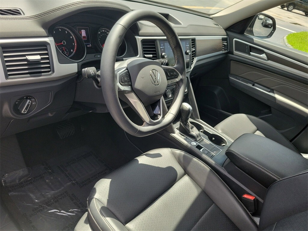 2021 Volkswagen Atlas V6 SE Technology photo 2