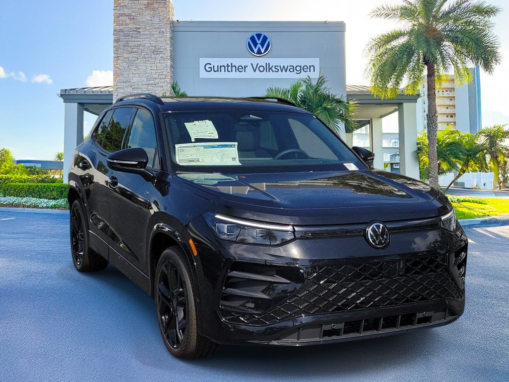New 2026 Volkswagen Tiguan SE R-Line Black SUV