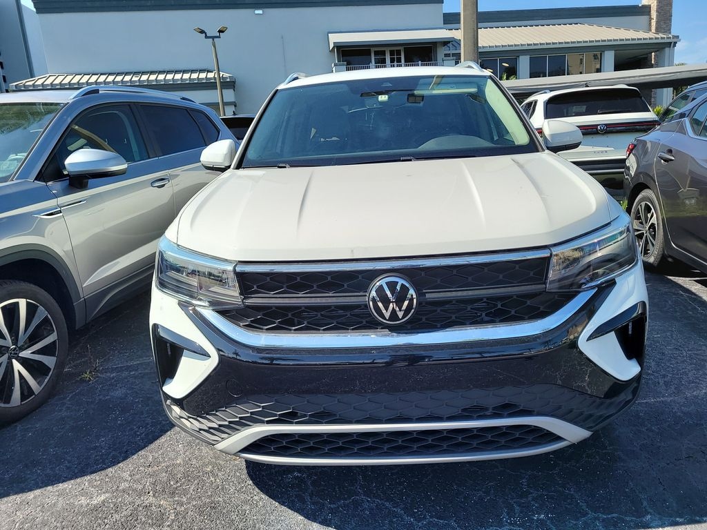 Used 2023 Volkswagen Taos 1.5T SE SUV