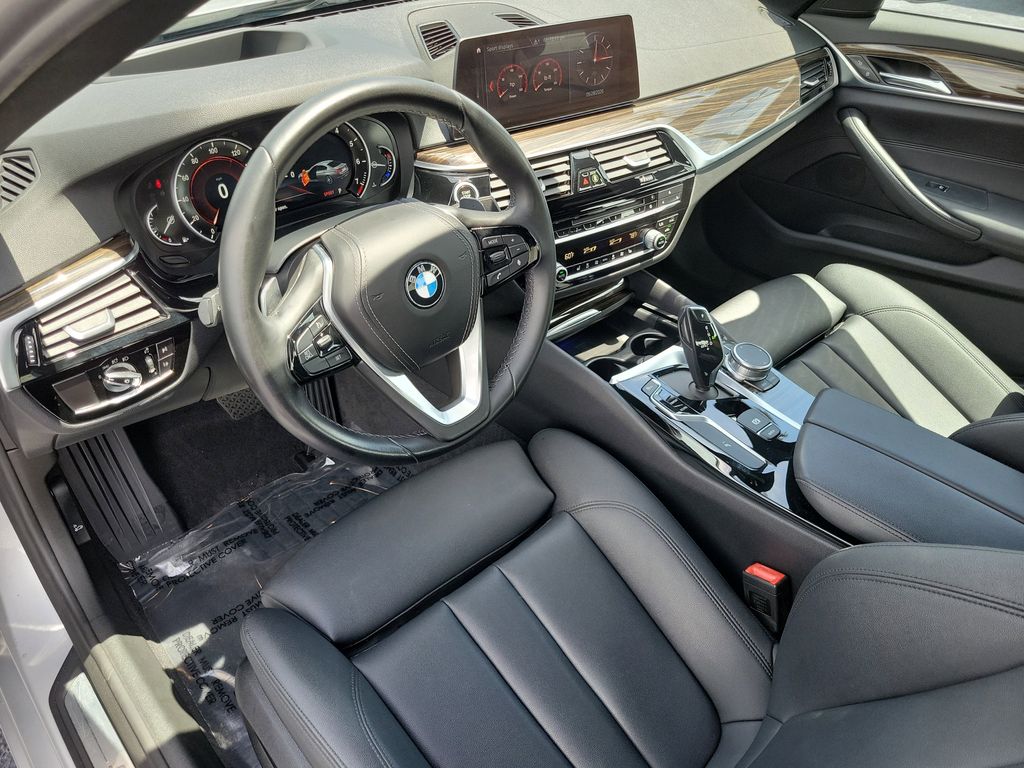2019 BMW 5 Series 530i - Photo 20