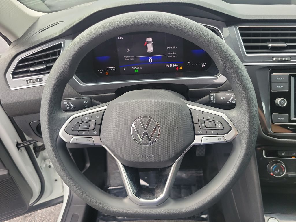 2023 Volkswagen Tiguan S - Photo 19