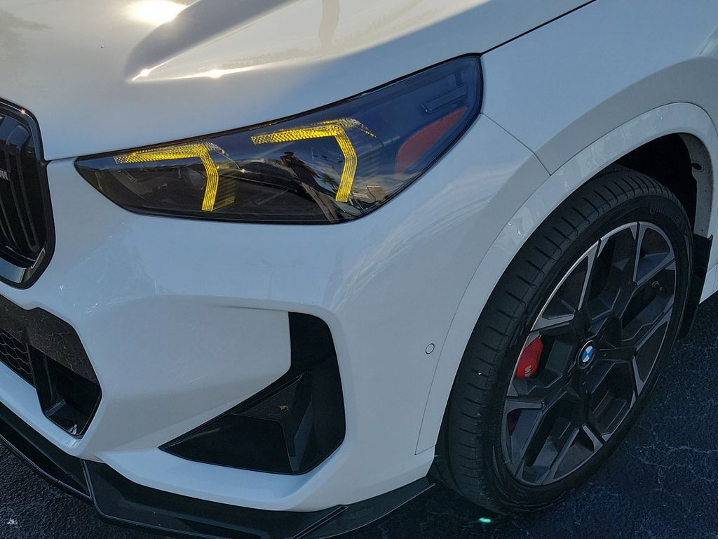 2025 BMW X1 M35i - Photo 12