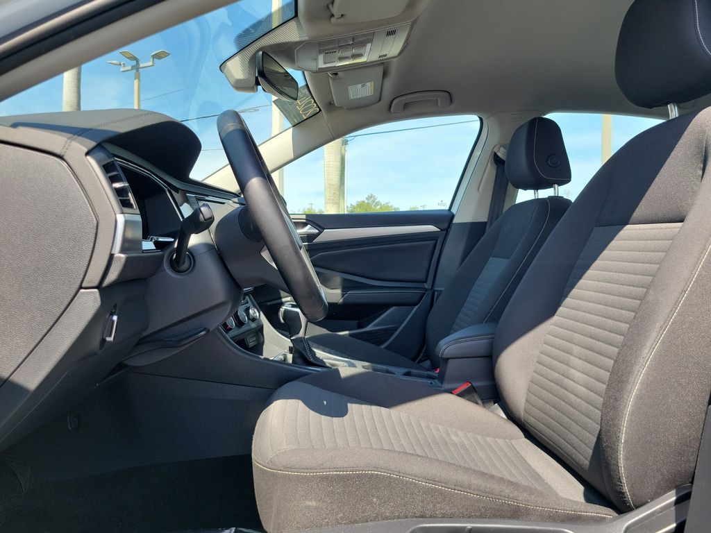 2024 Volkswagen Jetta S - Photo 14