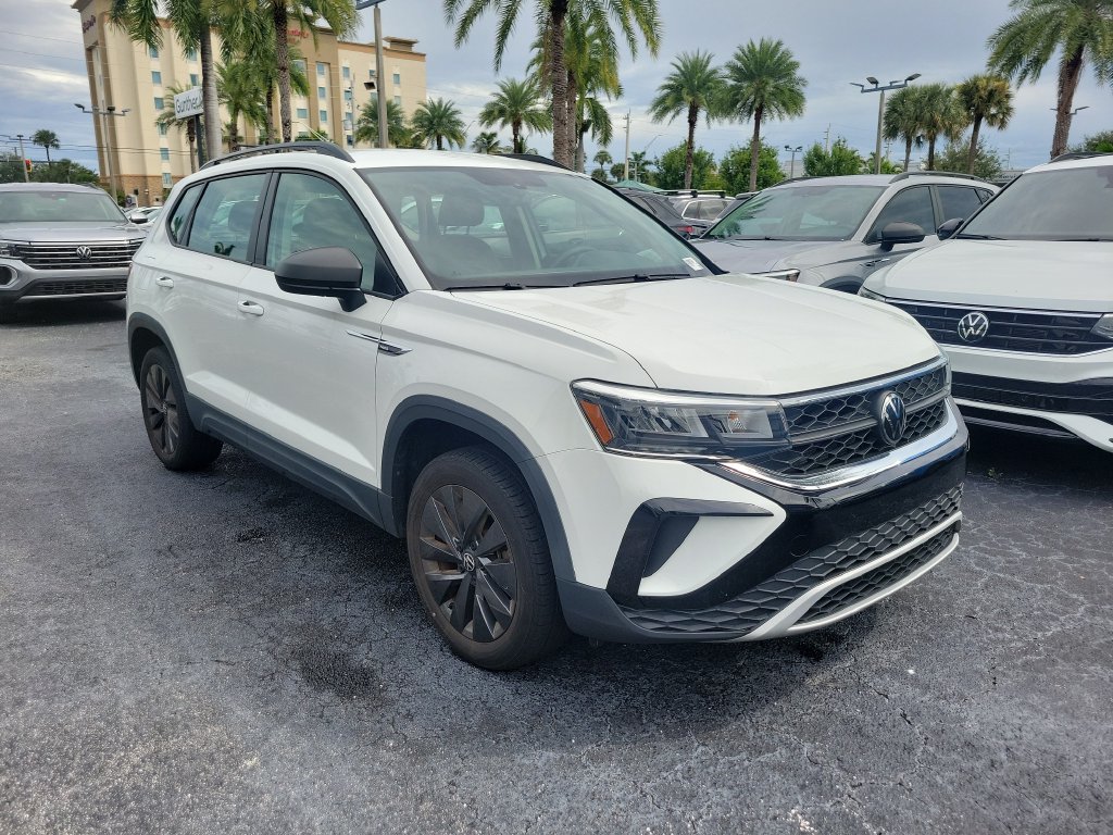 2023 Volkswagen Taos S - Photo 4