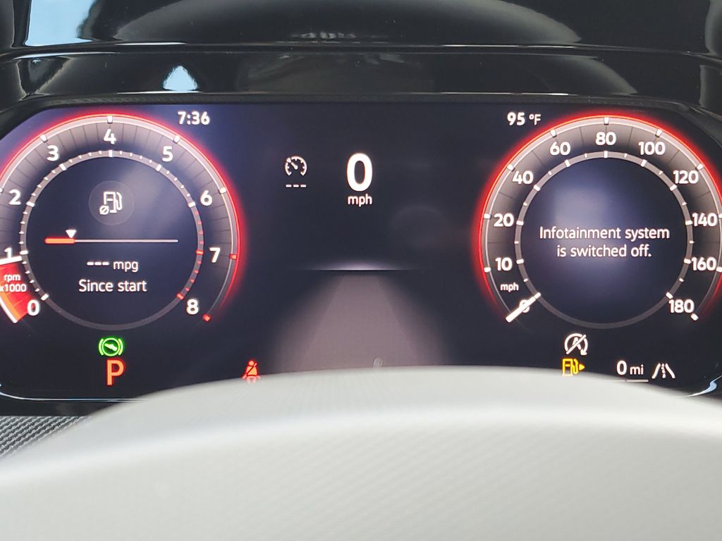 2025 Volkswagen Golf GTI SE - Photo 20