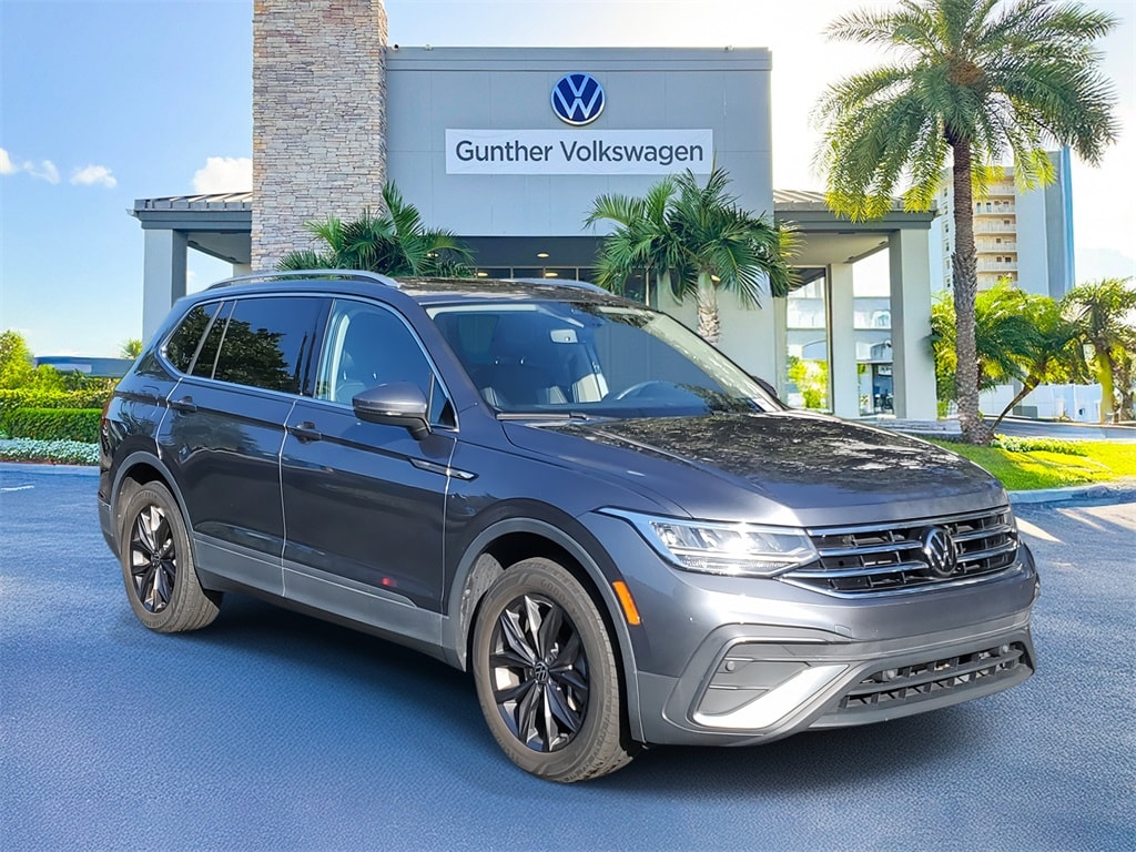 Used 2022 Volkswagen Tiguan 2.0T SE SUV
