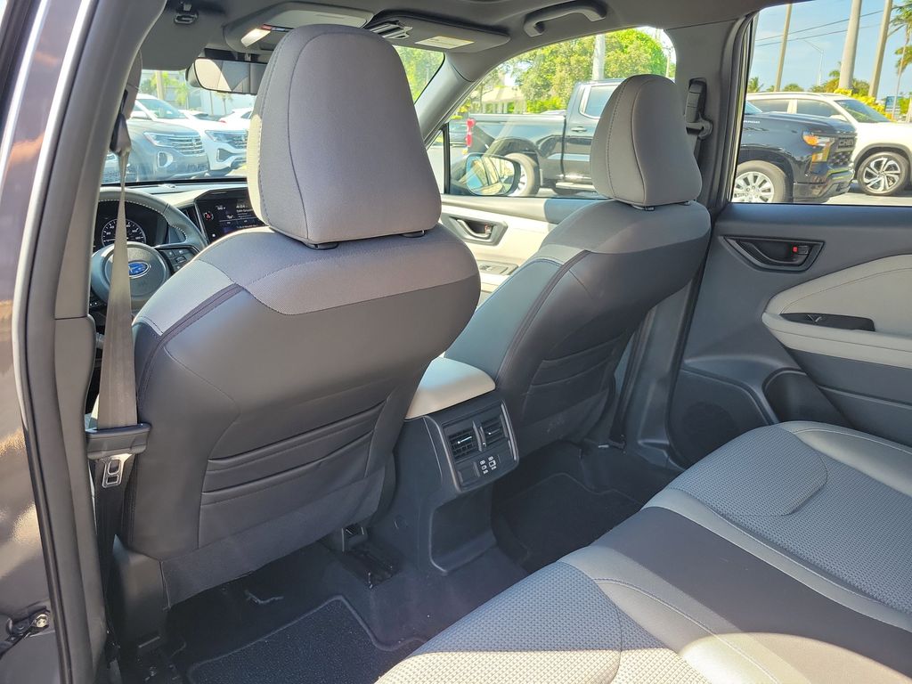 2025 Subaru Forester Premium - Photo 8