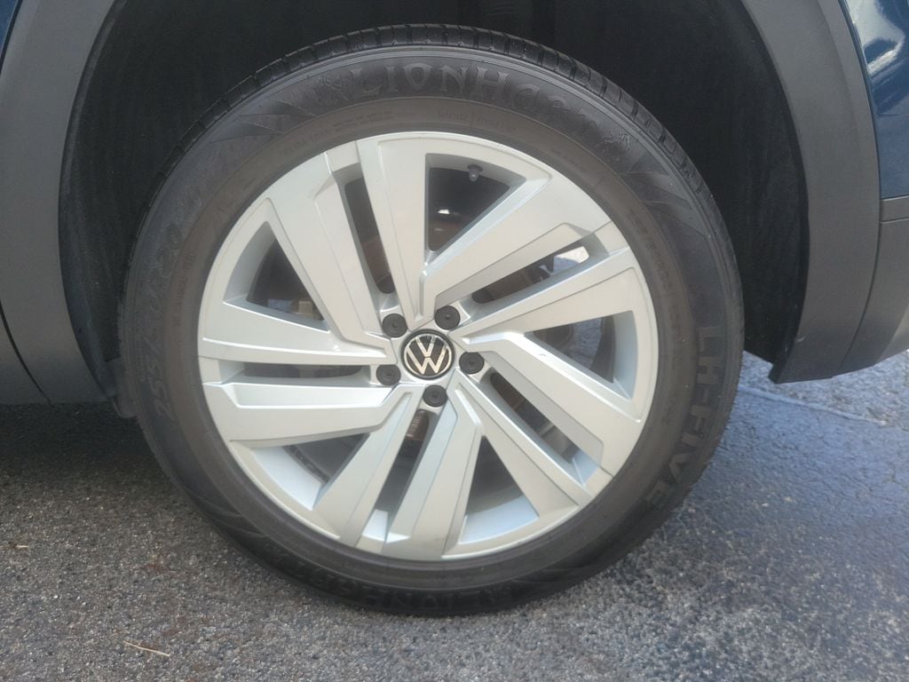 2021 Volkswagen Atlas Cross Sport SE w/Tech - Photo 7