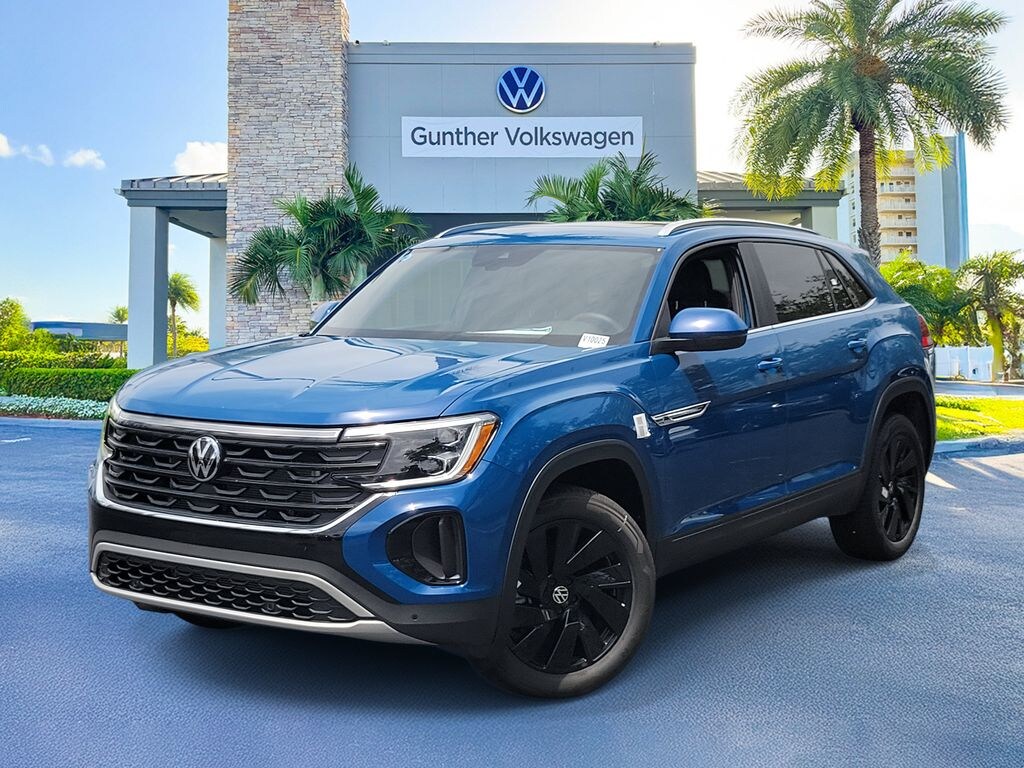 New 2025 Volkswagen Atlas Cross Sport 2.0T SE w/Technology SUV