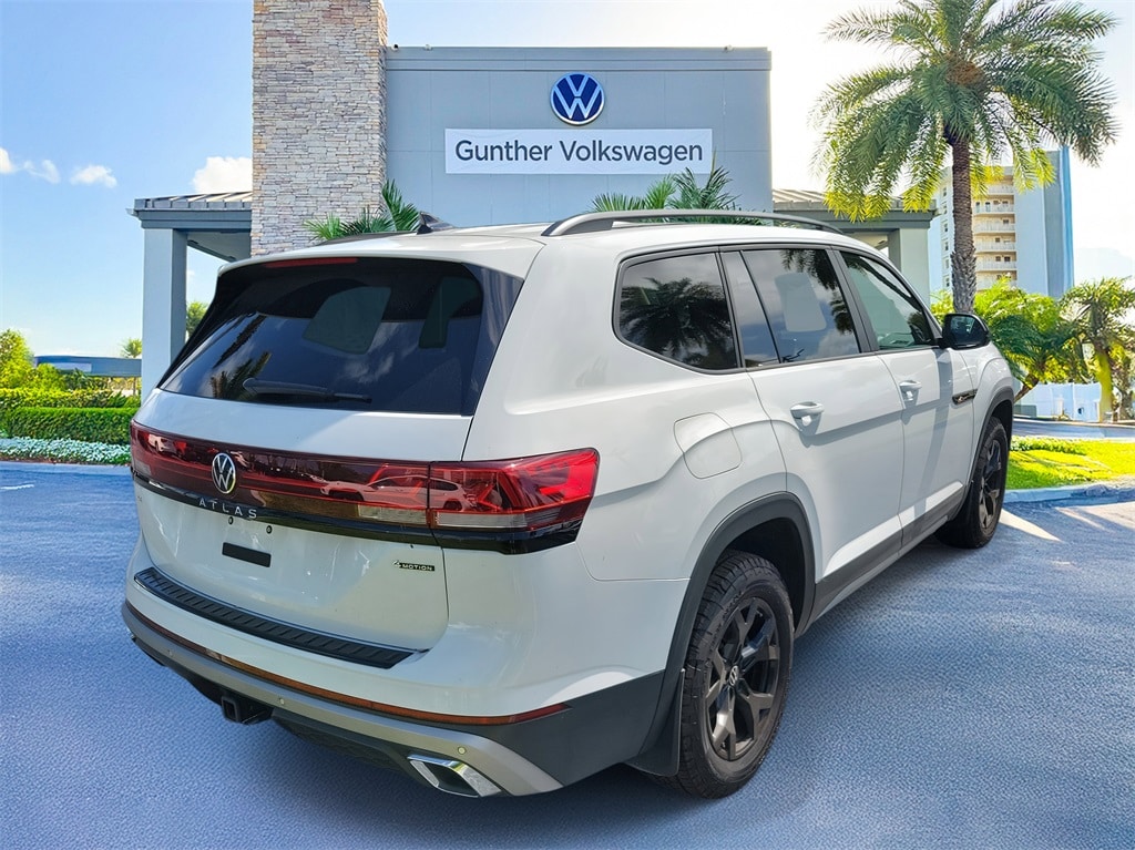 New 2025 Volkswagen Atlas 2.0T Peak Edition SUV