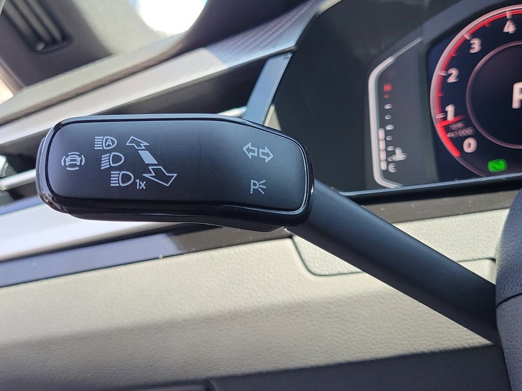 2023 Volkswagen Arteon SEL R-Line - Photo 30