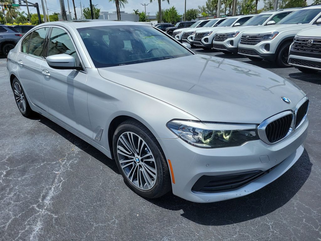 2019 BMW 5 Series 530i - Photo 7