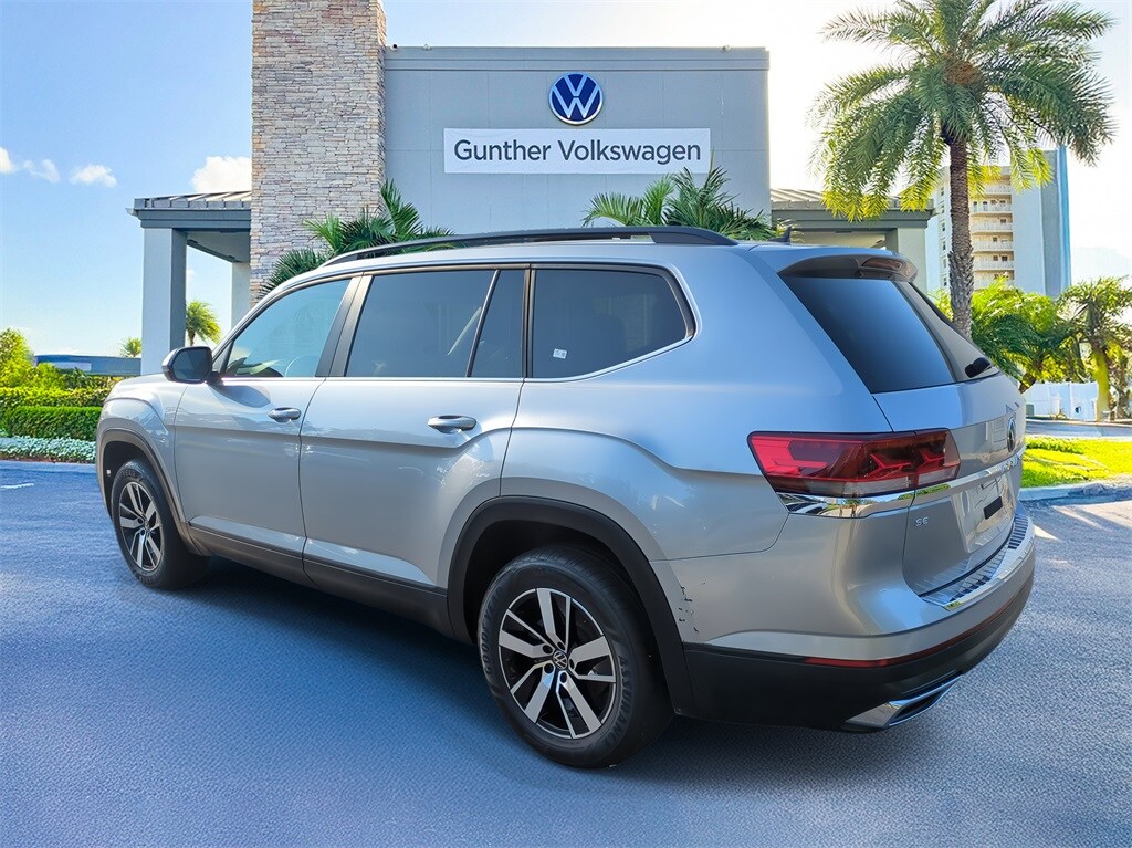 2022 Volkswagen Atlas SE photo 4