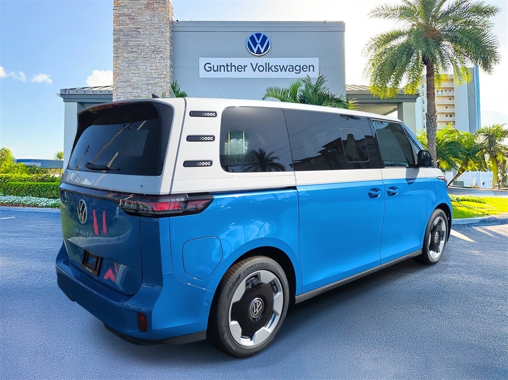 New 2025 Volkswagen ID. Buzz Pro S Minivan/Van