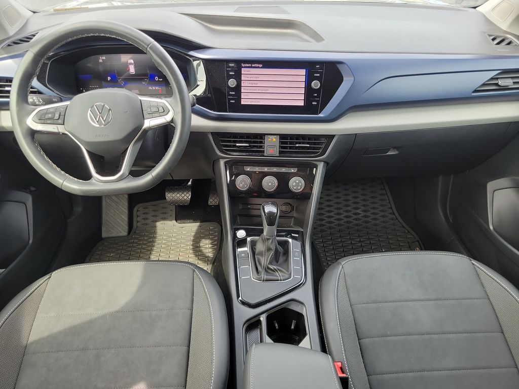 2023 Volkswagen Taos SE - Photo 11
