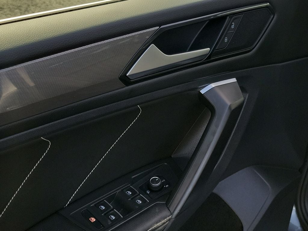 2023 Volkswagen Tiguan SE - Photo 16