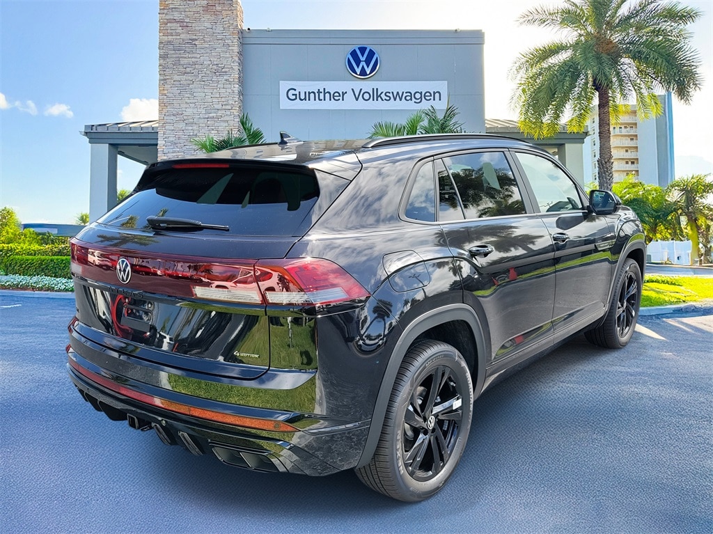 New 2026 Volkswagen Atlas Cross Sport 2.0T SEL R-Line Black SUV