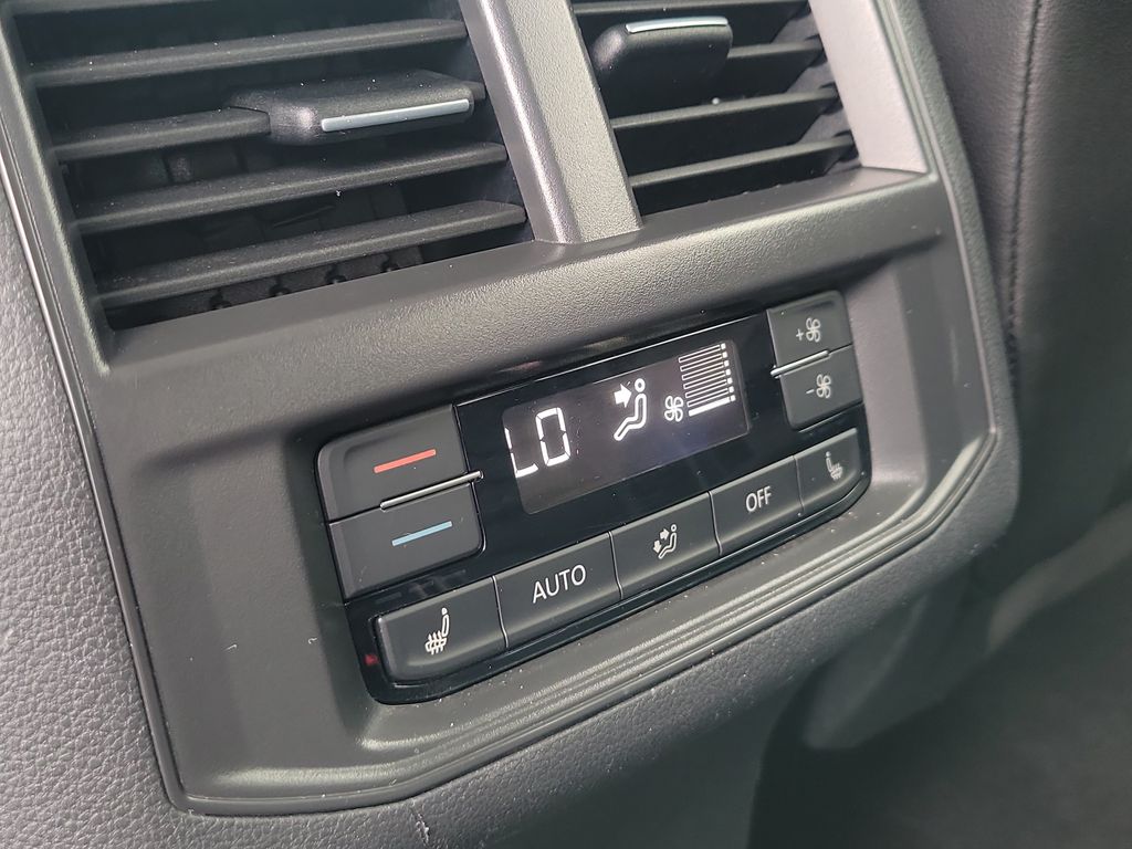2021 Volkswagen Atlas SEL Premium - Photo 12