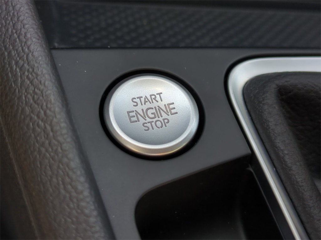 2025 Volkswagen Jetta 1.5T SE photo 6