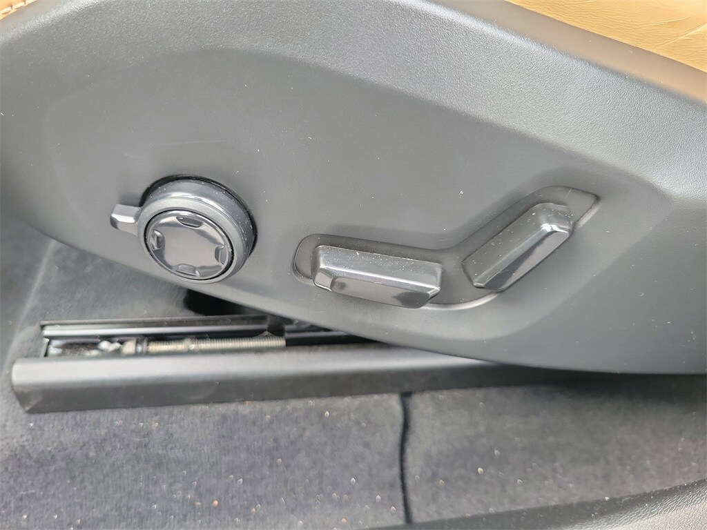 2022 Volvo XC60 Inscription - Photo 20